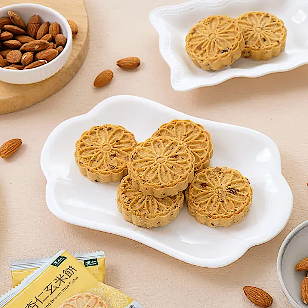 Leezen Almond Brown Rice Cake