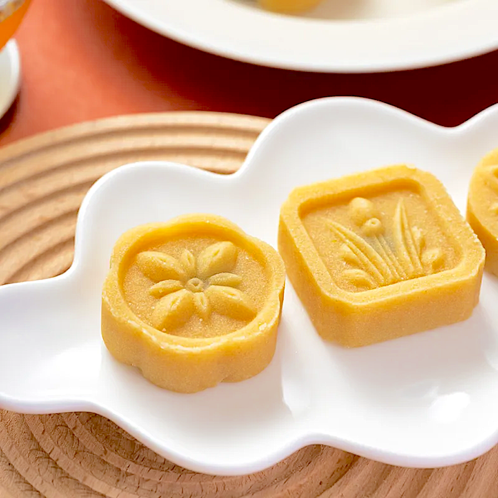 Leezen Classic Mung Bean Cake