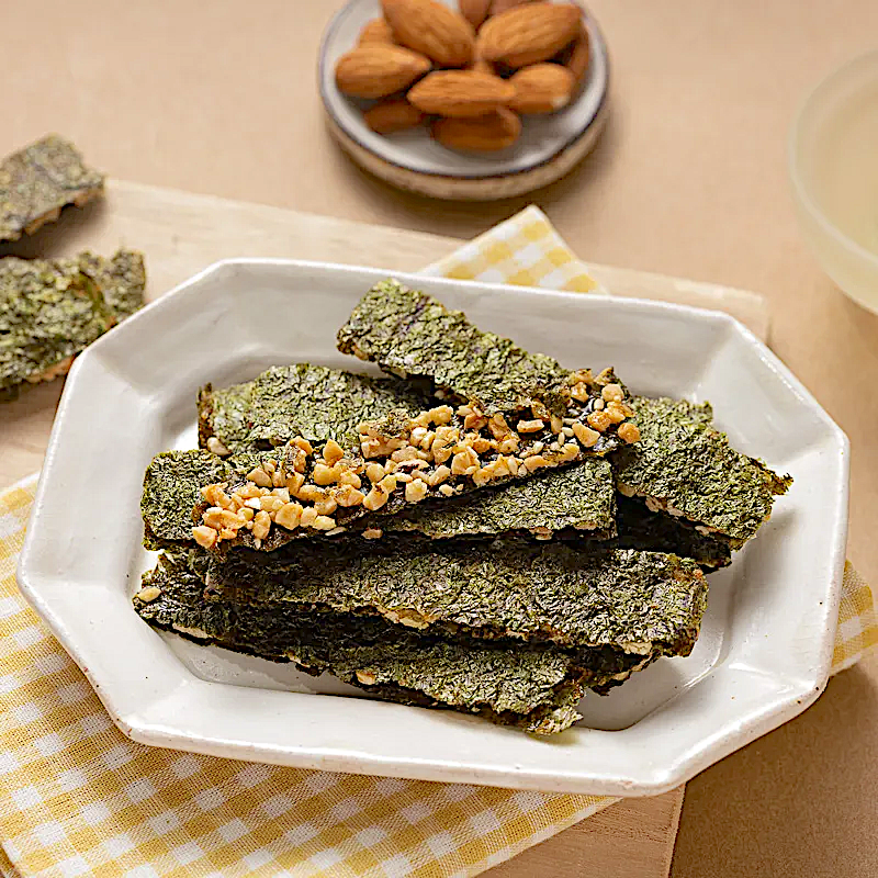 Leezen Crispy Seaweed Almond Flavor