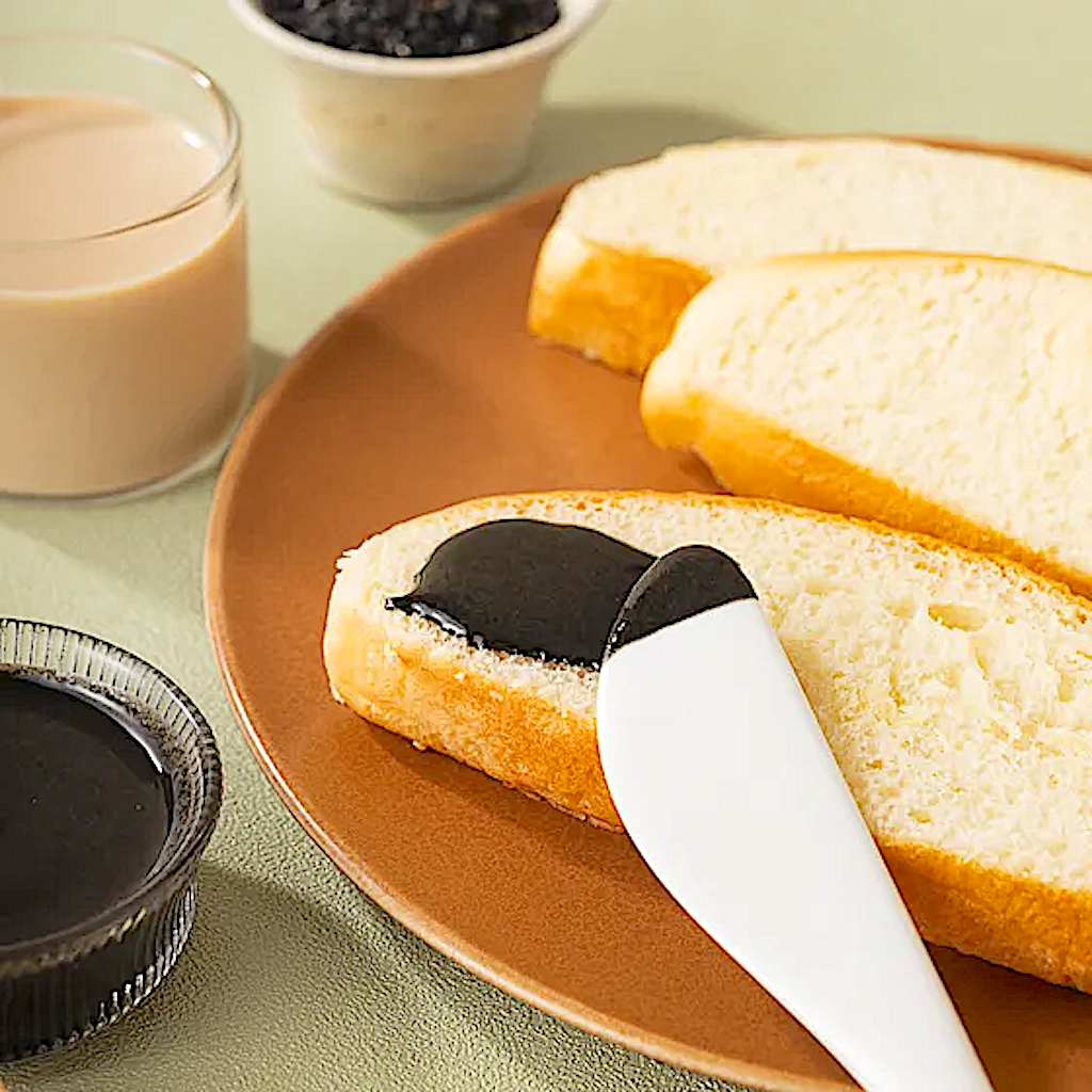 Leezen Pure Black Sesame Paste (unsweetened)