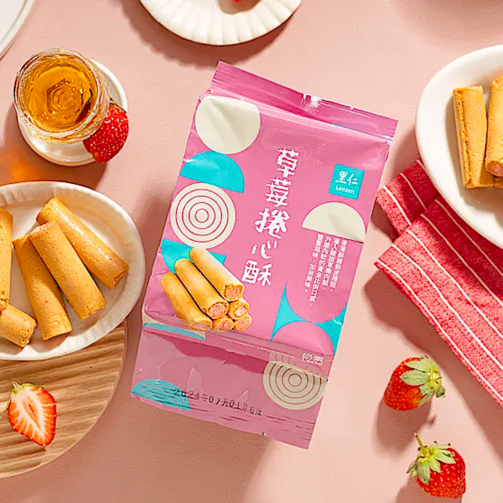 Leezen Strawberry Rolls