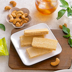 Leezen Salted Cashew Wafers